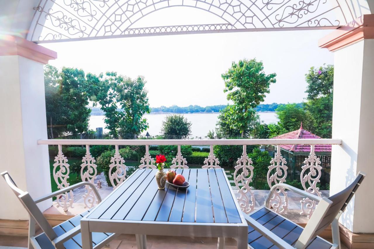 Saptapuri By Royal Orchid Hotels Limited Варанаси Экстерьер фото